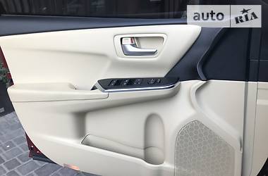 Седан Toyota Camry 2017 в 
