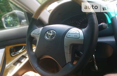 Седан Toyota Camry 2006 в Чернівцях