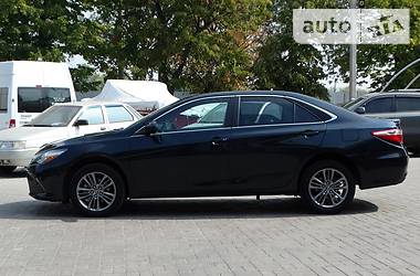 Седан Toyota Camry 2016 в 