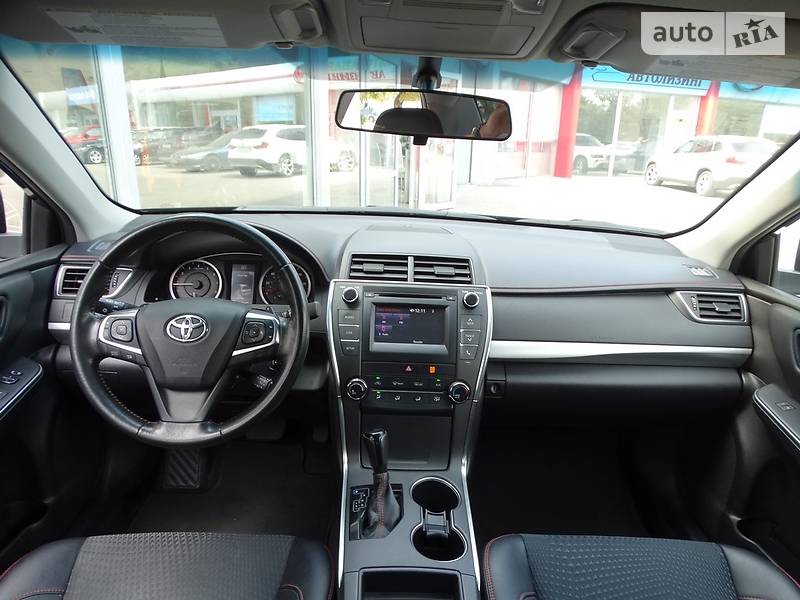 Седан Toyota Camry 2016 в Дніпрі фото 16 Седан Toyota Camry 2016 в Дніпрі