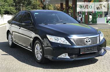 Седан Toyota Camry 2012 в 