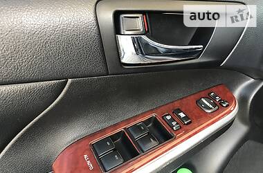 Седан Toyota Camry 2012 в 