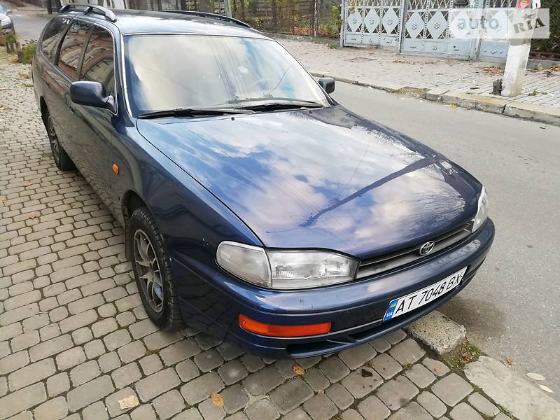 Універсал Toyota Camry 1994 в Івано-Франківську
