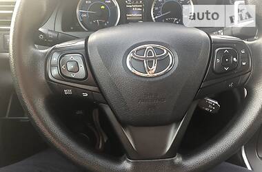 Седан Toyota Camry 2015 в Киеве