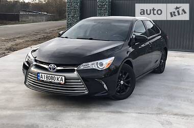 Седан Toyota Camry 2015 в Киеве