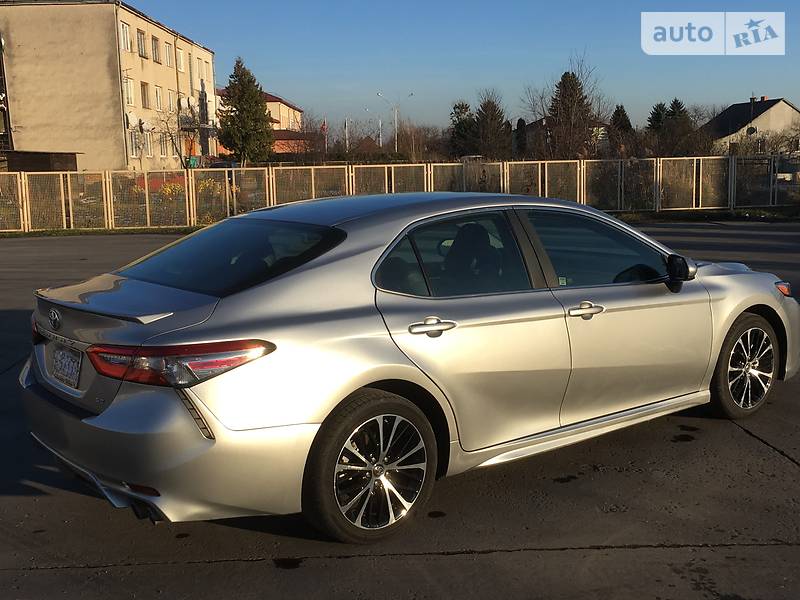Седан Toyota Camry 2018 в Львові фото 2 Седан Toyota Camry 2018 в Львові