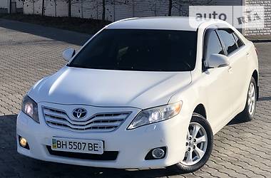 Седан Toyota Camry 2010 в Одесі