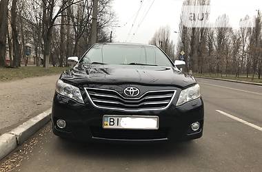 Седан Toyota Camry 2009 в 