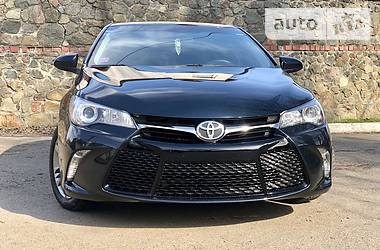 Седан Toyota Camry 2017 в 