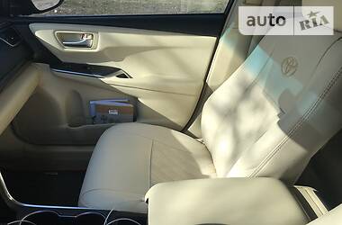 Седан Toyota Camry 2017 в 