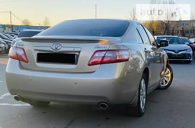 Седан Toyota Camry 2006 в 
