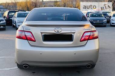 Седан Toyota Camry 2006 в 