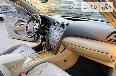 Седан Toyota Camry 2006 в 