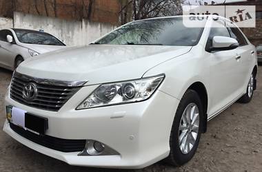 Седан Toyota Camry 2012 в 