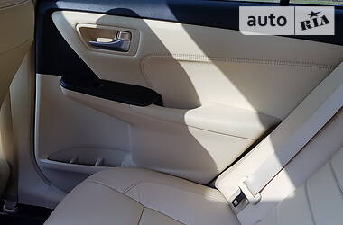 Седан Toyota Camry 2016 в 