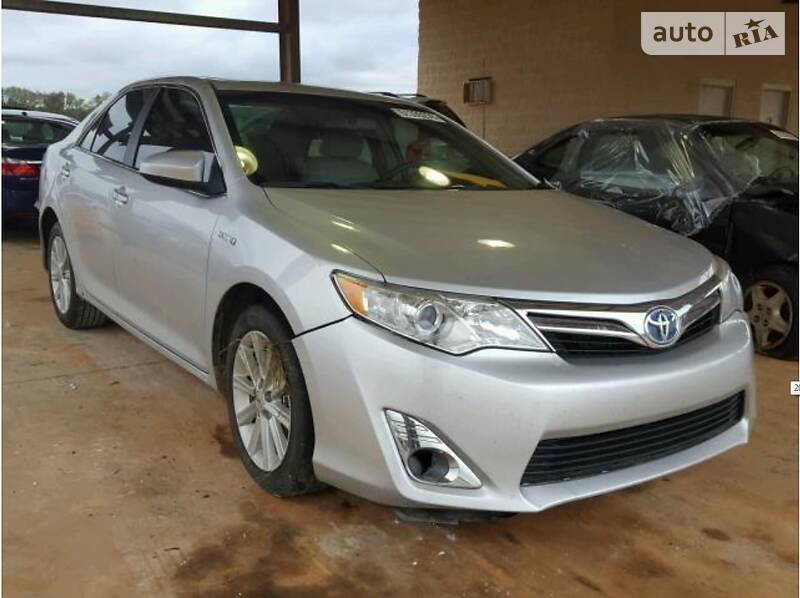 Седан Toyota Camry 2012 в Харкові