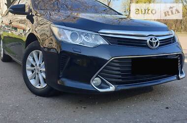 Седан Toyota Camry 2015 в 