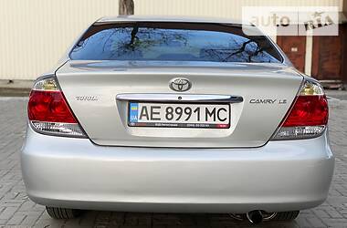 Седан Toyota Camry 2006 в 