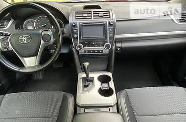 Седан Toyota Camry 2012 в 
