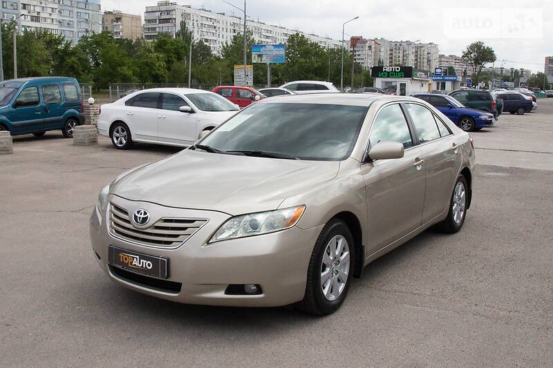Седан Toyota Camry 2006 в Запоріжжі