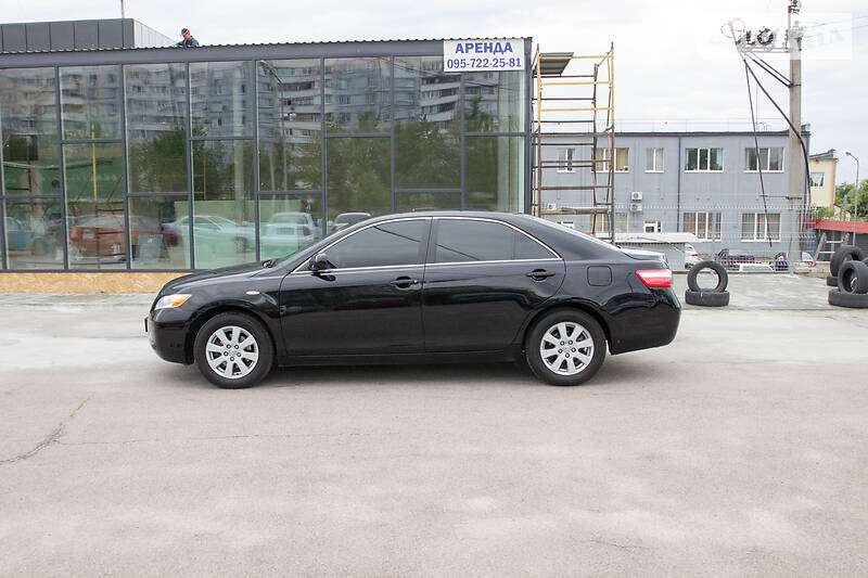 Седан Toyota Camry 2008 в Запоріжжі