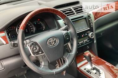 Седан Toyota Camry 2013 в Одессе