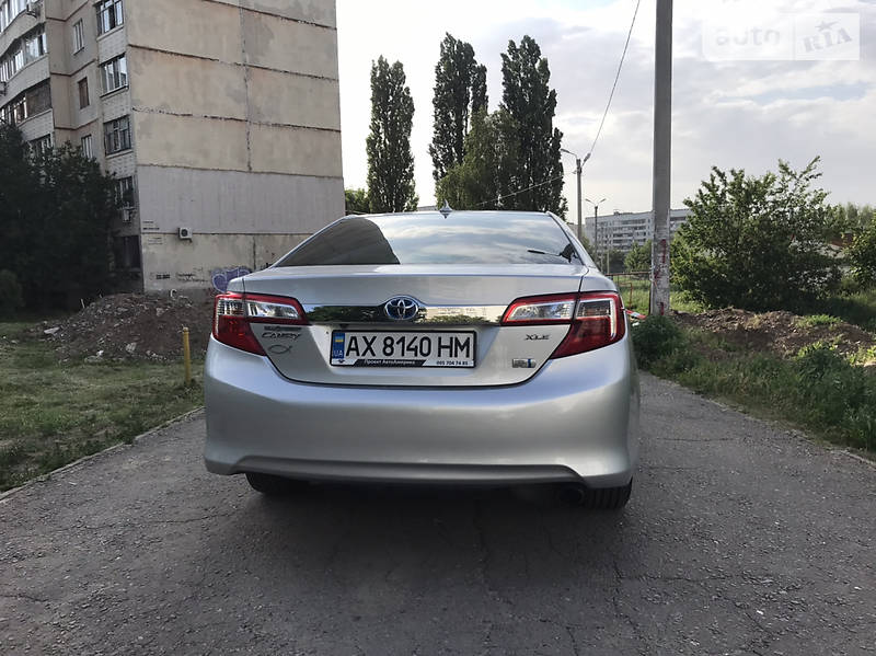 Седан Toyota Camry 2012 в Харкові