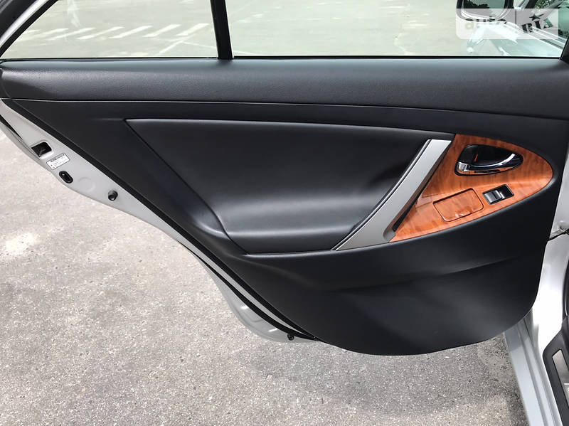 Седан Toyota Camry 2008 в Харкові