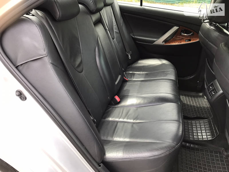 Седан Toyota Camry 2008 в Харкові