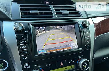 Седан Toyota Camry 2013 в 