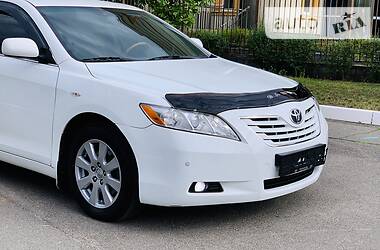 Седан Toyota Camry 2009 в Києві