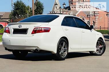Седан Toyota Camry 2009 в 
