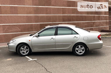 Седан Toyota Camry 2005 в 