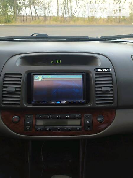 Седан Toyota Camry 2004 в Овидиополе