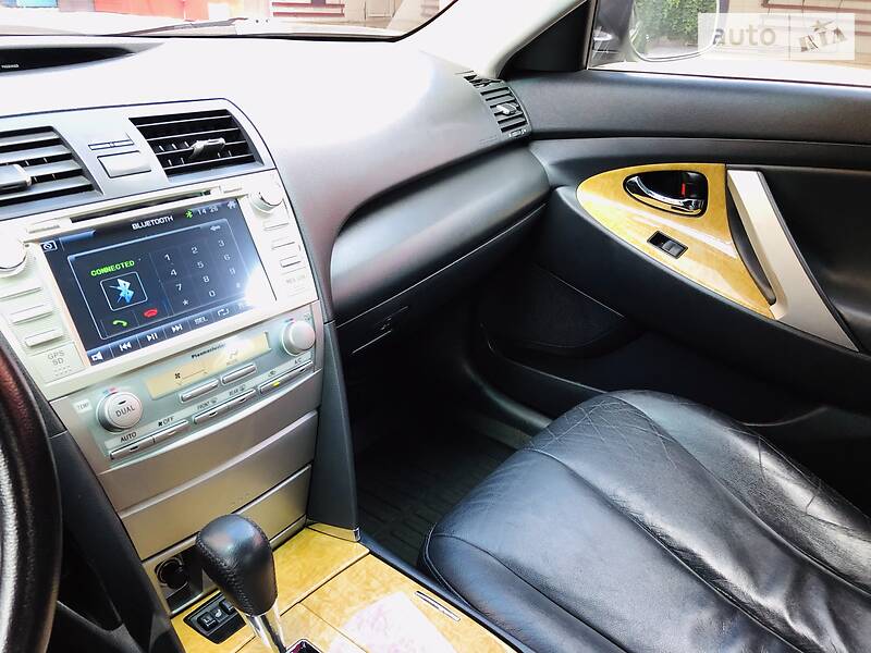 Седан Toyota Camry 2007 в Харькове