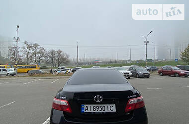 Седан Toyota Camry 2007 в Киеве