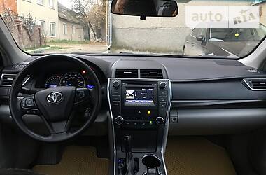 Седан Toyota Camry 2015 в Гусятині