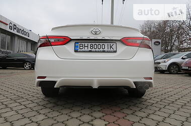 Седан Toyota Camry 2018 в Одесі