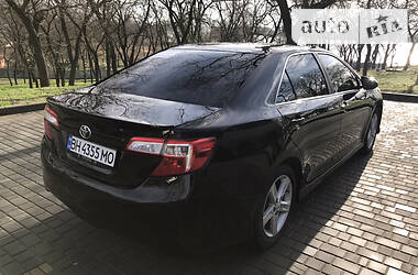 Седан Toyota Camry 2012 в Измаиле