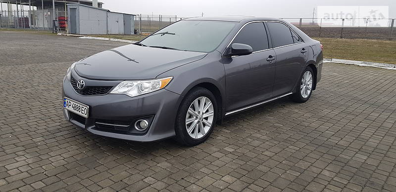 Toyota Camry XLE