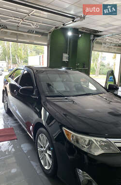 Седан Toyota Camry 2014 в 