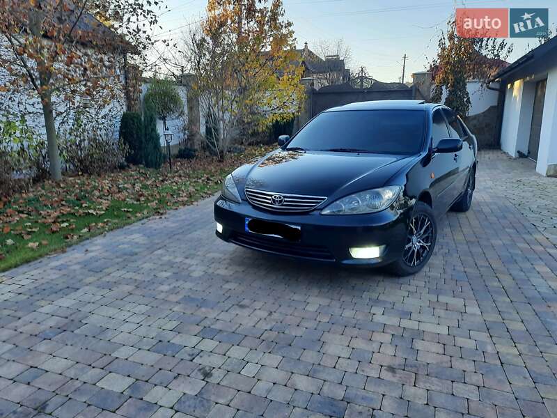 Toyota Camry 2005