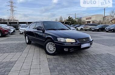 Седан Toyota Camry 1997 в Одесі