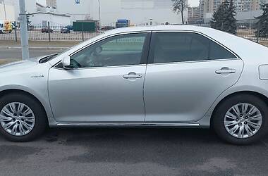 Седан Toyota Camry 2014 в Житомирі