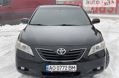 Седан Toyota Camry 2006 в Иршаве