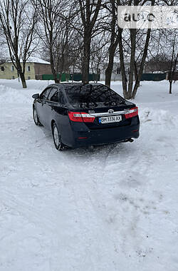 Седан Toyota Camry 2011 в Сумах