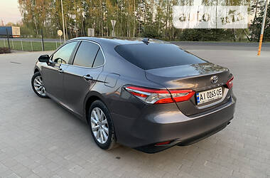 Седан Toyota Camry 2020 в Борисполе