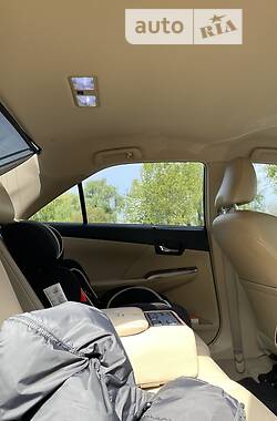 Седан Toyota Camry 2012 в 