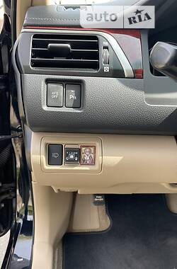 Седан Toyota Camry 2012 в 
