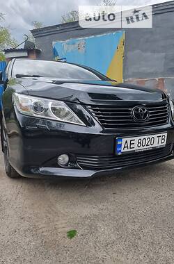 Седан Toyota Camry 2013 в Днепре